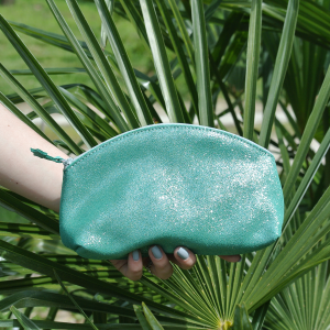 maxi-trousse-tresors-trousse-maquillage-trousse-en-cuir-cuir-paillete-la-cartabliere-cuirs-fantaisies-made-in-france-fabrique-en-france