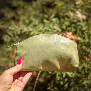 maxi-trousse-tresors-trousse-maquillage-trousse-en-cuir-cuir-paillete-la-cartabliere-cuirs-fantaisies-made-in-france-fabrique-en-france