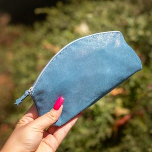 maxi-trousse-tresors-trousse-maquillage-trousse-en-cuir-cuir-paillete-la-cartabliere-cuirs-fantaisies-made-in-france-fabrique-en-france