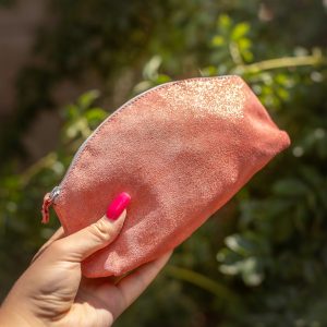 maxi-trousse-tresors-trousse-maquillage-trousse-en-cuir-cuir-paillete-la-cartabliere-cuirs-fantaisies-made-in-france-fabrique-en-france