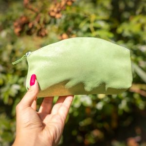 maxi-trousse-tresors-trousse-maquillage-trousse-en-cuir-cuir-paillete-la-cartabliere-cuirs-fantaisies-made-in-france-fabrique-en-france