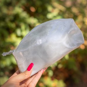 maxi-trousse-tresors-trousse-maquillage-trousse-en-cuir-cuir-paillete-la-cartabliere-cuirs-fantaisies-made-in-france-fabrique-en-france