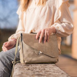 sac-pluton-en-cuirs-fantaisies-incontournable-élégant-fabriqué-en-france-la-cartabliere