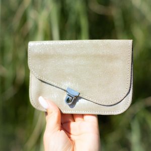 mini-pochette-en-cuir-paillete-attache-cartable-soiree-journee-portefeuille-la-cartabliere-made-in-france-fabrique-en-france