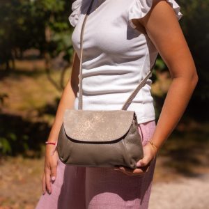 sac-accordeon-en-cuirs-fantaisies-bandoulière-féminin-élégant-paillete-pailleté-fabrique-en-france-made-in-france-la-cartabliere