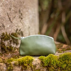 mini trousse à trésors, petites trousse en cuir, fabriqué en france, fabriqué en Occitanie, la cartablière, cuir, cuir pailleté, cuir fantaisie, porte-monnaie