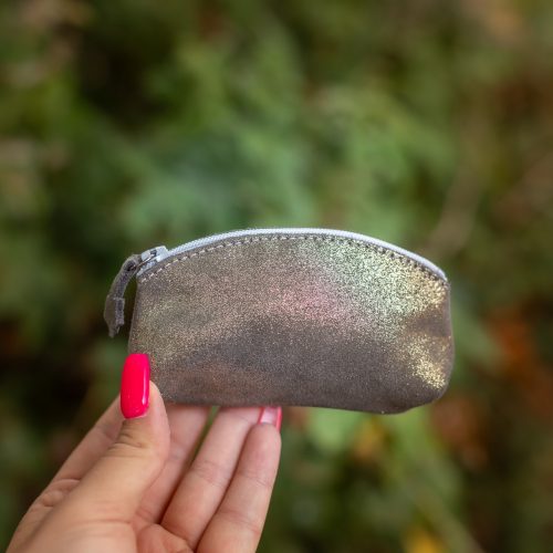 mini trousse à trésors, petites trousse en cuir, fabriqué en france, fabriqué en Occitanie, la cartablière, cuir, cuir pailleté, cuir fantaisie, porte-monnaie