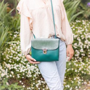 sac-royal-en-cuir-paillete-la-cartabliere-cuirs-fantaisies-made-in-france-fabrique-en-france-attache-cartable-bandouliere