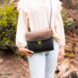sac-royal-en-cuir-paillete-la-cartabliere-cuirs-fantaisies-made-in-france-fabrique-en-france-attache-cartable-bandouliere