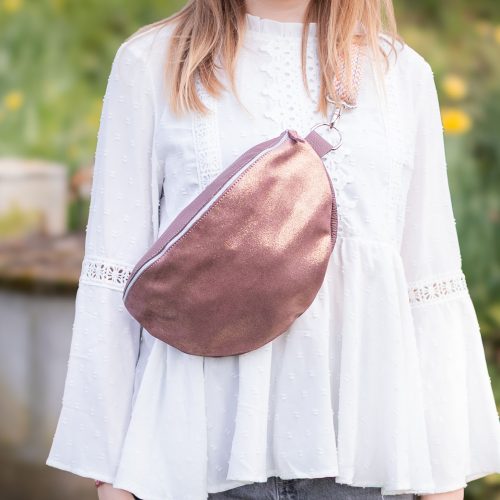 midi-sac-banane-banana-cuirs-pailletes-cuirs-fantaisies-paillette-tendance-banane-en-cuirs-la-cartablière-banane à paillette-made-in-france-fabriqué-en-france