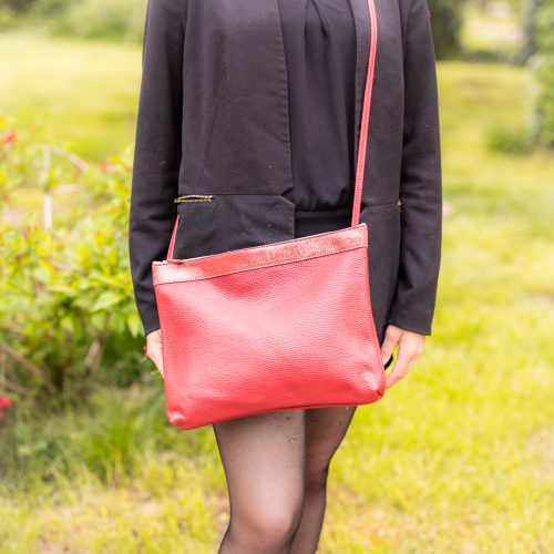 maxi-sac-neptune-sac-simple-sac-en-cuir-pratique-en-cuir-grainé-en-cuir-pailleté-en-bandoulière-fabriqué-en-france-made-in-france-la-cartablière