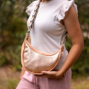 sac-cosmos sac banane, sac bandoulière sac polène made in france fabriqué en france Tarn occitanie cuir maroquinerie joli sac fantaisie paillette cuir brillant féminin