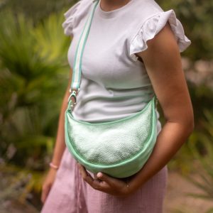 sac-cosmos sac banane, sac bandoulière sac polène made in france fabriqué en france Tarn occitanie cuir maroquinerie joli sac fantaisie paillette cuir brillant féminin