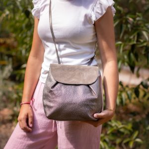 sac lucifer en cuir pailleté ou métallisé, sac en cuir, la cartablière, made in france, fabriqué en france