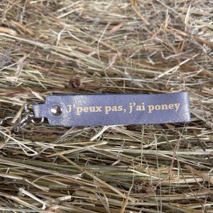 porte-clés-message-la-cavaliere-paillettes-team-crottin-j'peux pas j'ai poney- fabriqué en france, made in france, fabriqué en Occitanie cuir pailleté message drôle cheval poney
