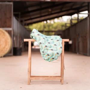 Protège-selle en tissu Jacquard – Artisanat français – Élastique – La Cavalière à Paillettes fabriqué en france, fabriqué en Occitanie équin équestre cheval accessoire équitation