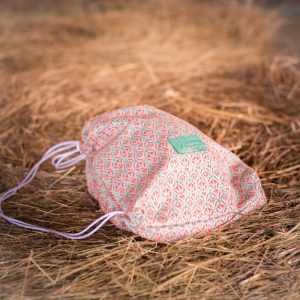 Protège-casque en tissu Jacquard – Fermeture cordon – Artisanat français – La Cavalière à Paillettes