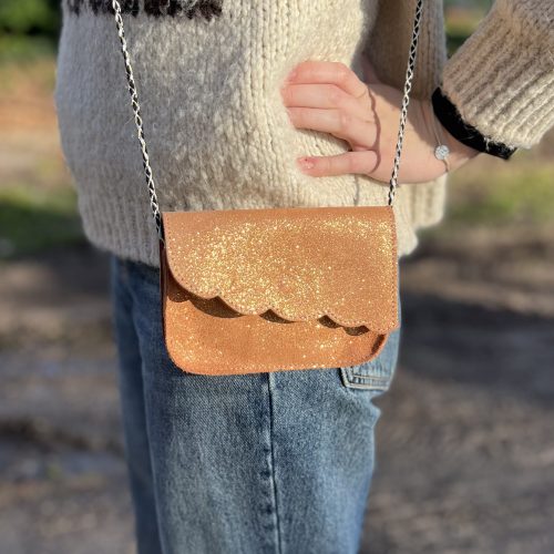 pochette fleurs, pochette téléphone, soirée, la cartablière, made in france, fabriqué en France, la cartablière, paillettes, cuir pailleté, cuir fantaisie, femme, sac, sac bandoulière